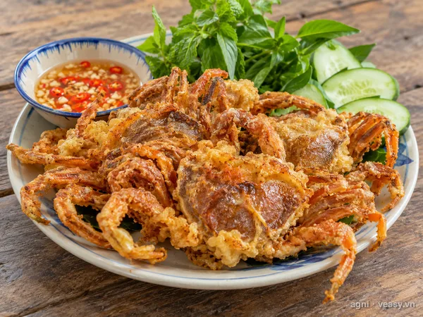 Cua lột rán giòn (ảnh minh hoạ do AI tạo)