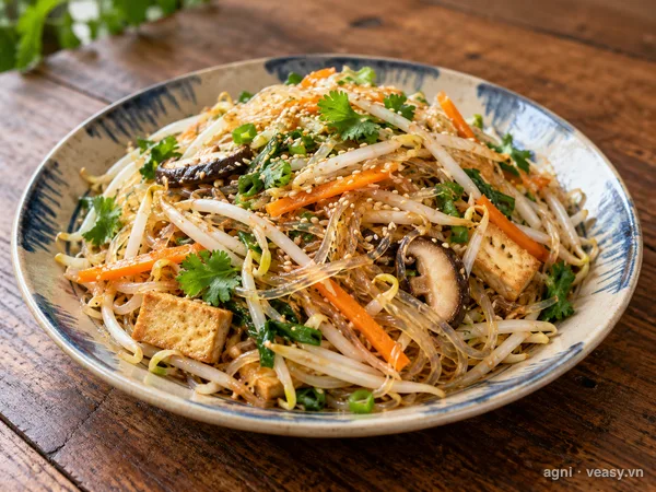Miến xào giá (ảnh minh hoạ do AI tạo)